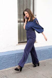 Blusa Asimétrica Azul Michelle 