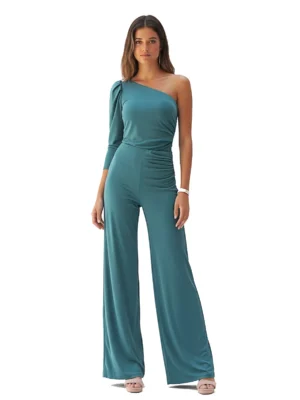 Mono azul petróleo asimétrico con una sola manga y cintura elástica. Elegante, cómodo y perfecto para bodas, fiestas o graduaciones ¡Deslumbra sin esfuerzo!