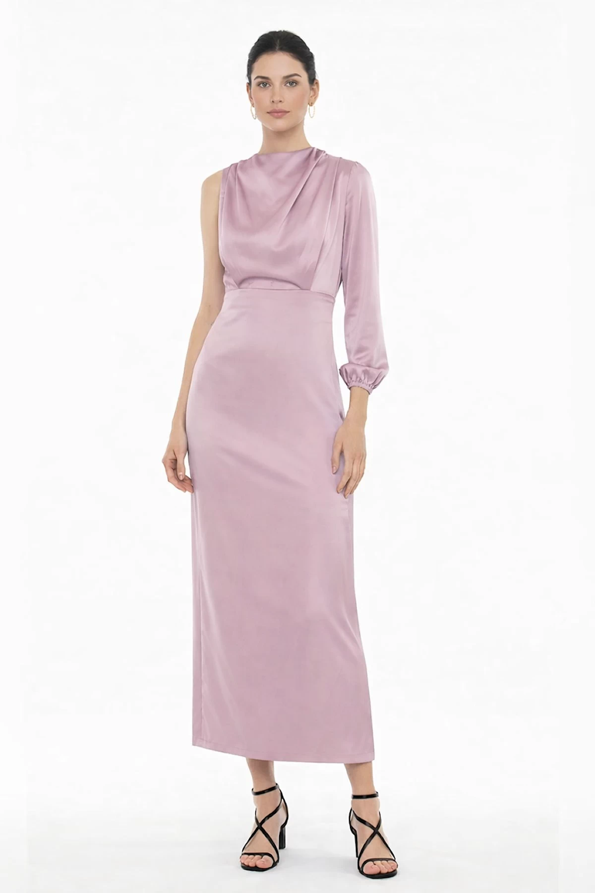 Vestido midii rosa satinado con diseño asimétrico y una manga. Ideal para bodas, eventos de día y celebraciones especiales