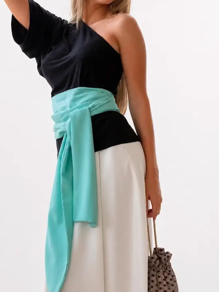 Fajín verde agua de 3 metros en tejido estructurado suave para completar looks de evento